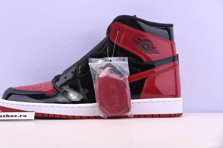 Bred Jordan 555088-063 Leather Patent 1 Air 0927